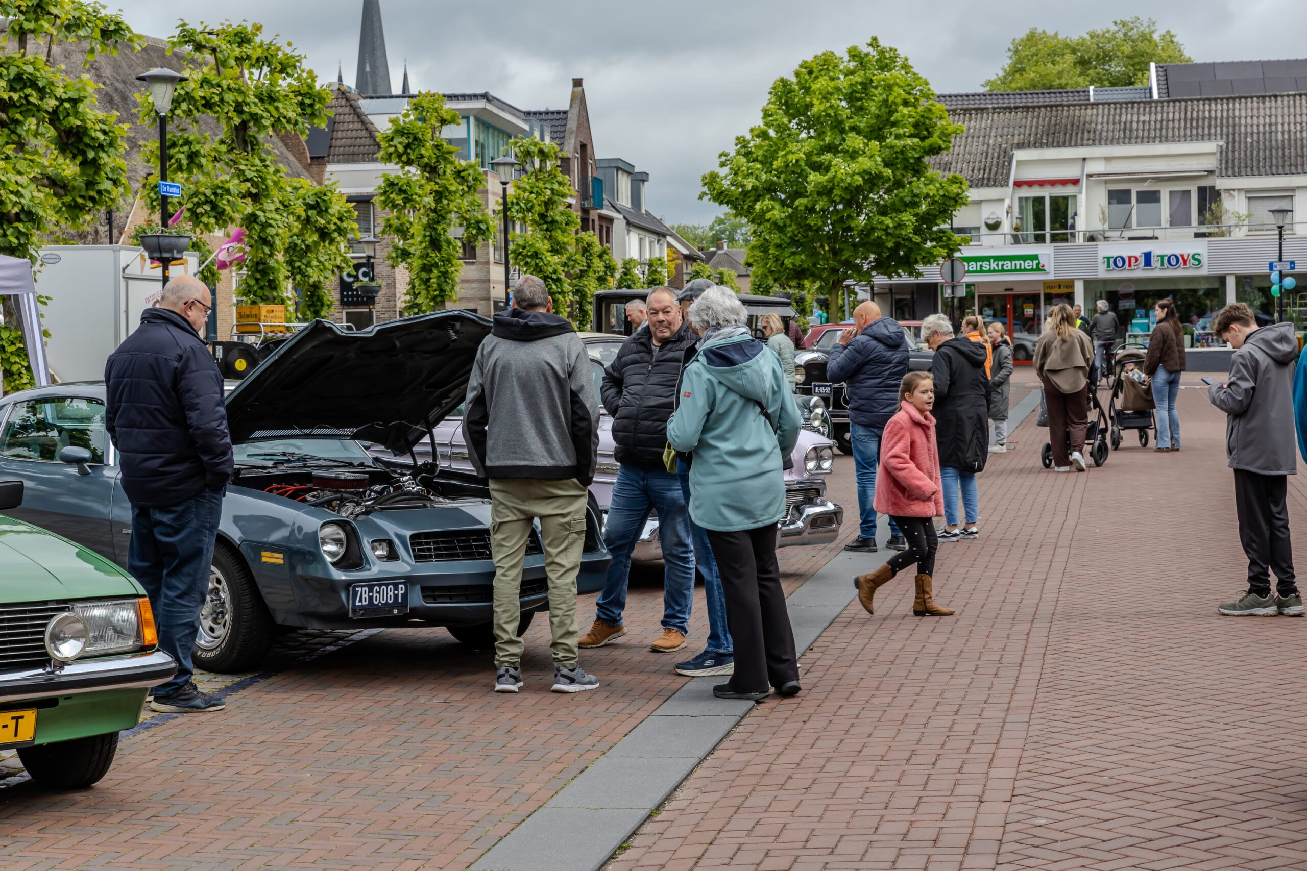 Cars & Bites (3)